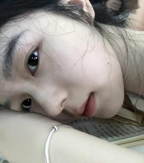 全网高颜值妹子【听雨】视频推荐，手慢无