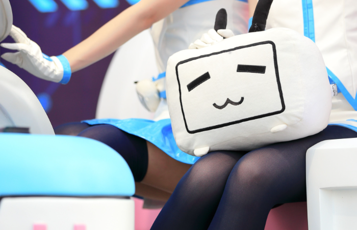 B站美女合集 10V，手慢无