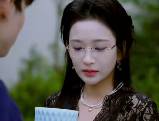 【热门付费短剧】美女退后，让我来（92集）薛滨弘&华越/